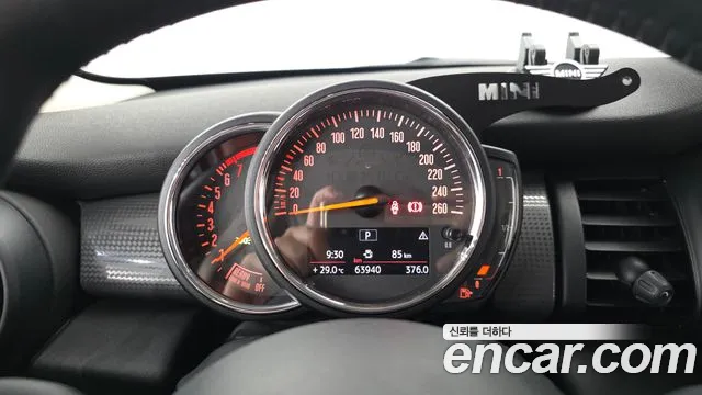 Mini Hatch 2020 thumb 8