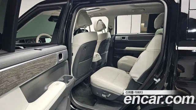 Hyundai Santa Fe 2025 thumb 10