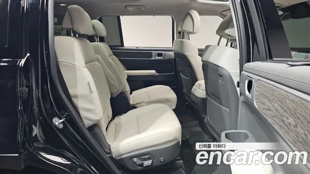 Hyundai Santa Fe 2025 thumb 11