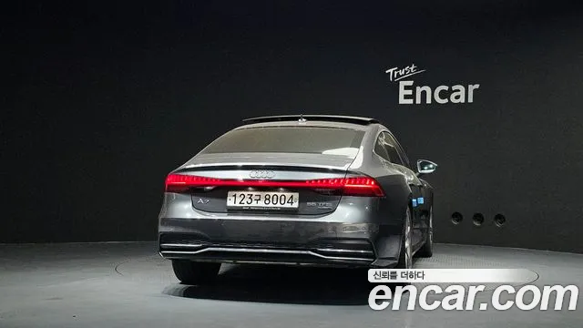 Audi A7 2020 thumb 4