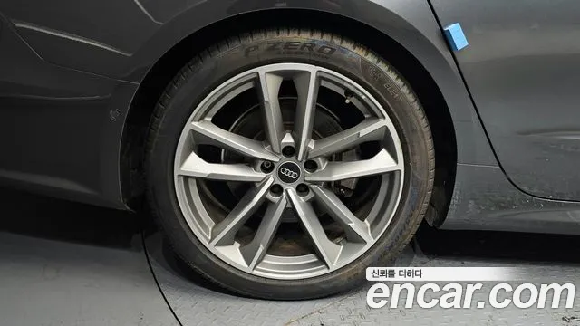 Audi A7 2020 thumb 5