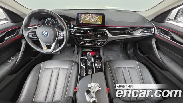 BMW 5 серии 2019 thumb 7