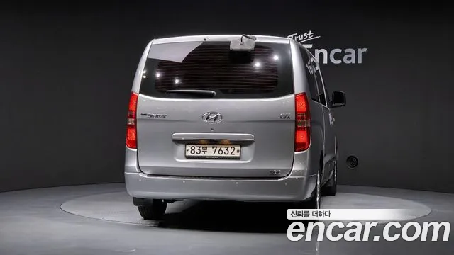 Hyundai Staria 2013 thumb 4