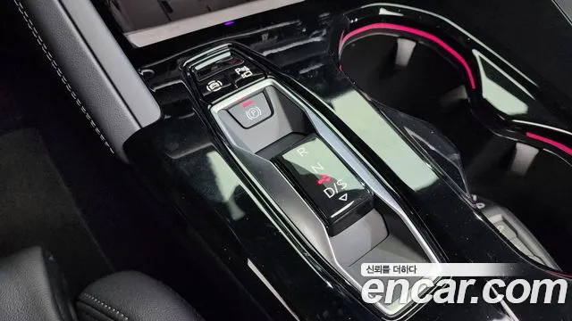 Audi Q5 2025 thumb 9