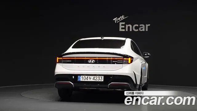 Hyundai Sonata 2025 thumb 4