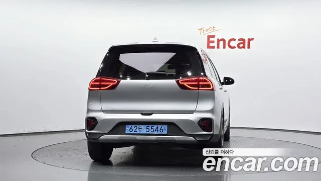 Kia Niro 2022 thumb 3