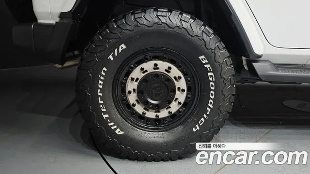 Jeep Wrangler 2018 thumb 5