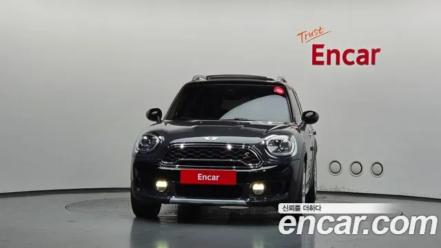 Mini Countryman 2017 thumb 3