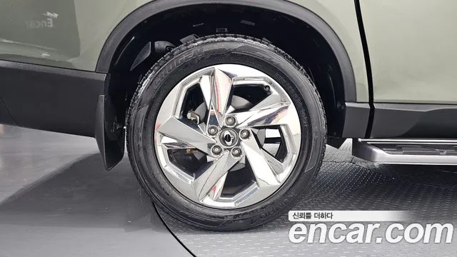 KG_Mobility_Ssangyong Rexton 2023 thumb 4