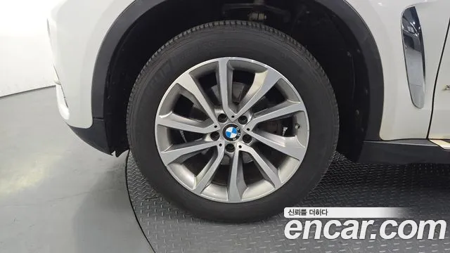 BMW X6 2017 thumb 4