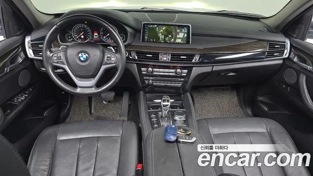 BMW X6 2017 thumb 6
