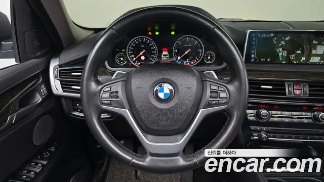 BMW X6 2017 thumb 12