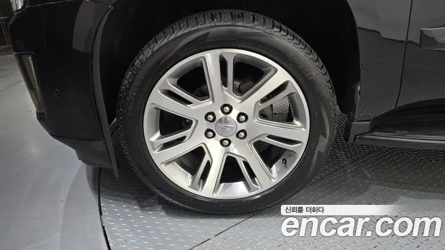 Cadillac Escalade 2018 thumb 5