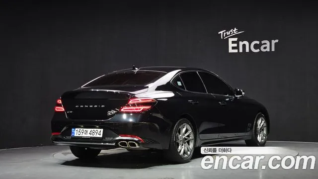 Genesis G70 2020 thumb 2
