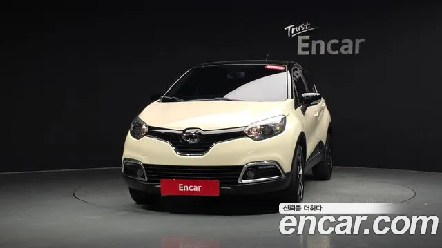 Renault Captur 2017 thumb 2