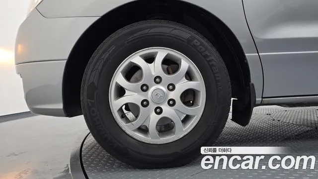 Hyundai Starex 2013 thumb 5