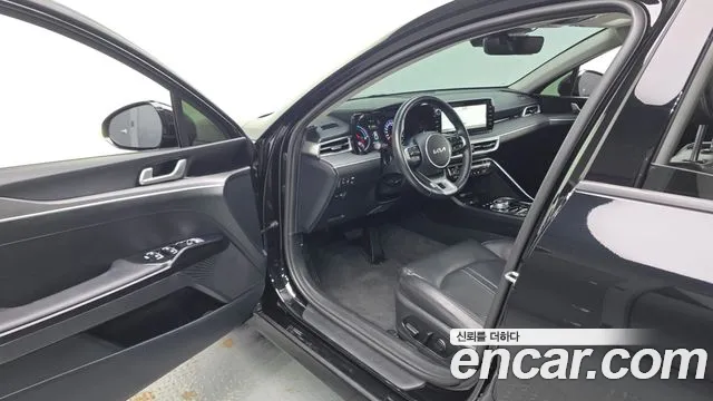 Kia K5 2023 thumb 10
