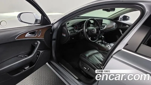 Audi A6 2015 thumb 10