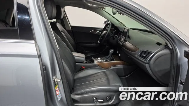 Audi A6 2015 thumb 11