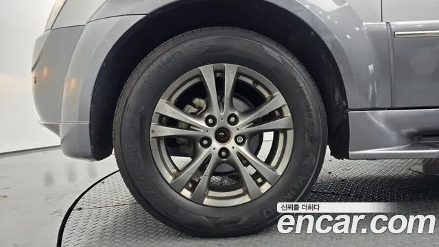 KG_Mobility_Ssangyong Rexton 2011 thumb 5