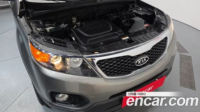 Kia Sorento 2011 thumb 6