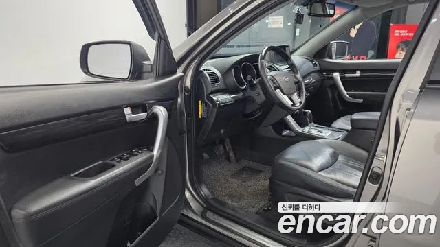 Kia Sorento 2011 thumb 10