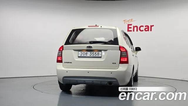Kia Carens 2013 thumb 4