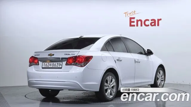 Chevrolet Cruze 2014 thumb 2