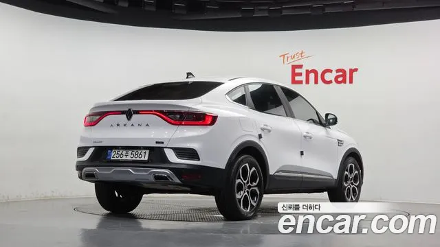 Renault Arkana 2021 thumb 2