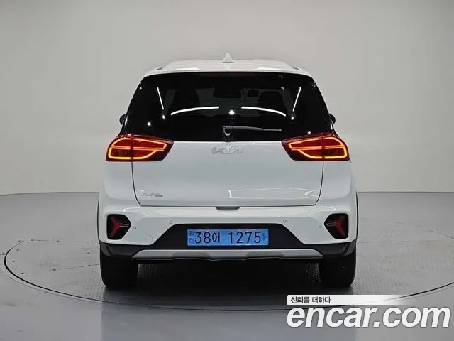 Kia Niro 2022 thumb 3