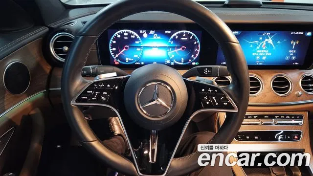 Mercedes-Benz E-Класс 2022 thumb 6