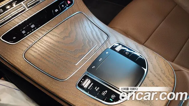 Mercedes-Benz E-Класс 2022 thumb 8