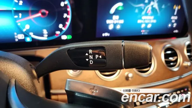 Mercedes-Benz E-Класс 2022 thumb 9