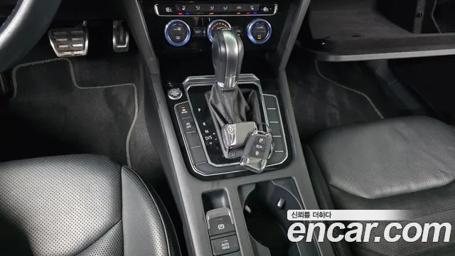 Volkswagen Arteon 2019 thumb 9