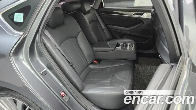 Genesis G80 2019 thumb 11