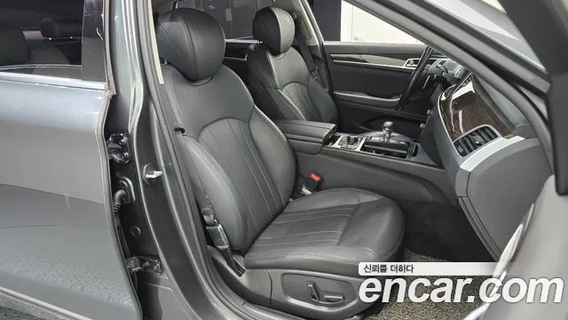 Genesis G80 2019 thumb 12