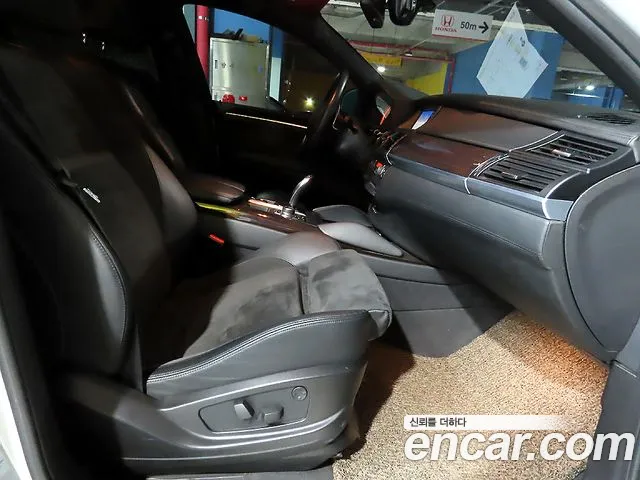 BMW X6 2012 thumb 9