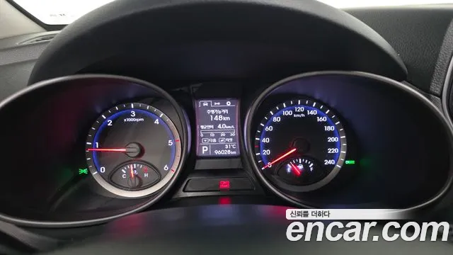 Hyundai Santa Fe 2015 thumb 8