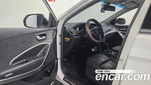 Hyundai Santa Fe 2015 thumb 10