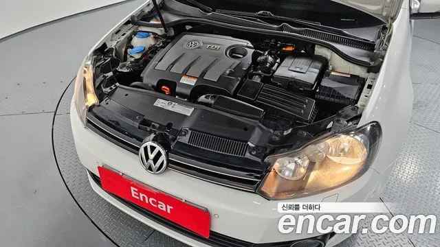 Volkswagen Golf Sportsvan 2012 thumb 5