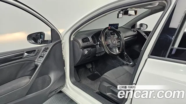 Volkswagen Golf Sportsvan 2012 thumb 9