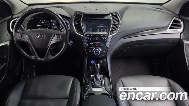 Hyundai Santa Fe 2017 thumb 7