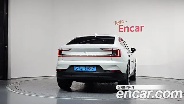 Polestar 2 2022 thumb 4
