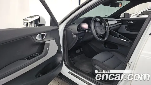 Polestar 2 2022 thumb 10