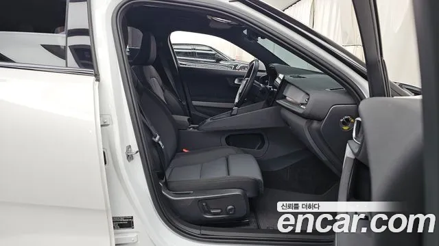 Polestar 2 2022 thumb 11