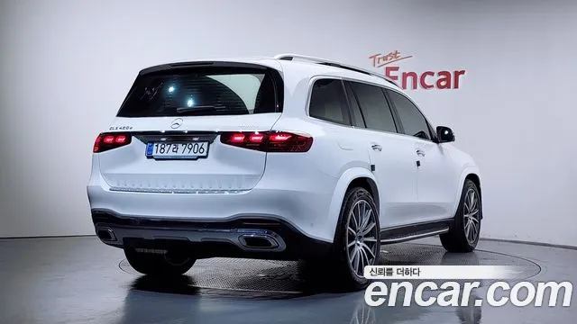 Mercedes-Benz GLS 2025 thumb 2