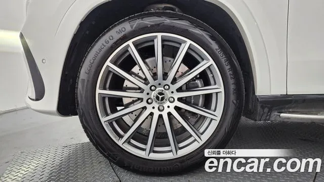 Mercedes-Benz GLS 2025 thumb 5