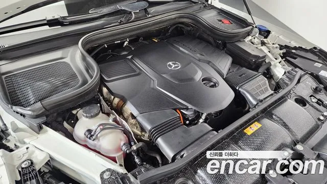 Mercedes-Benz GLS 2025 thumb 6