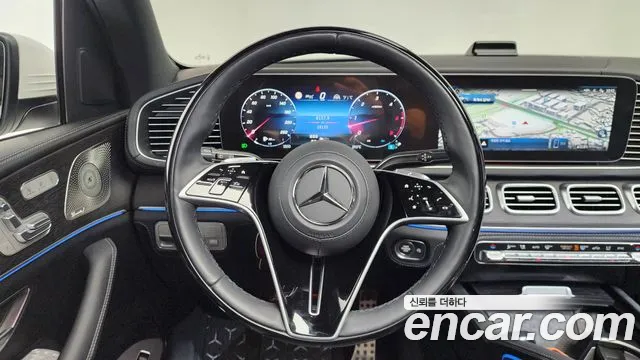 Mercedes-Benz GLS 2025 thumb 12