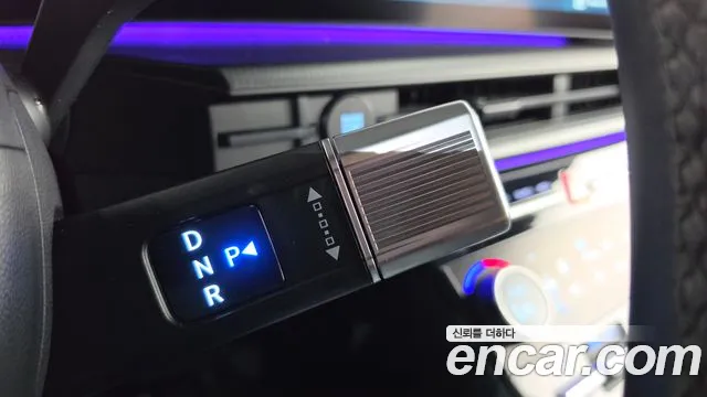 Hyundai Santa Fe 2024 thumb 9